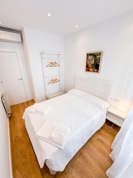 Anna & Thomas - Sitges Center Apt Bagian luar foto