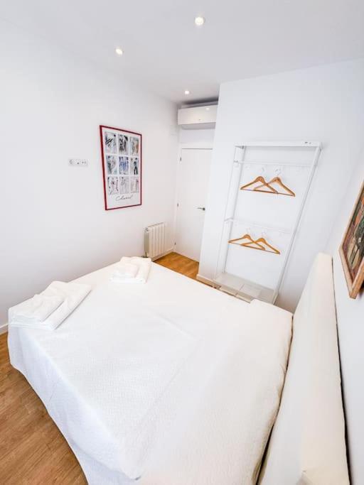 Anna & Thomas - Sitges Center Apt Bagian luar foto